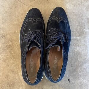 Stacy Adam’s blue suede shoes. Men’s size 10. Barely worn.